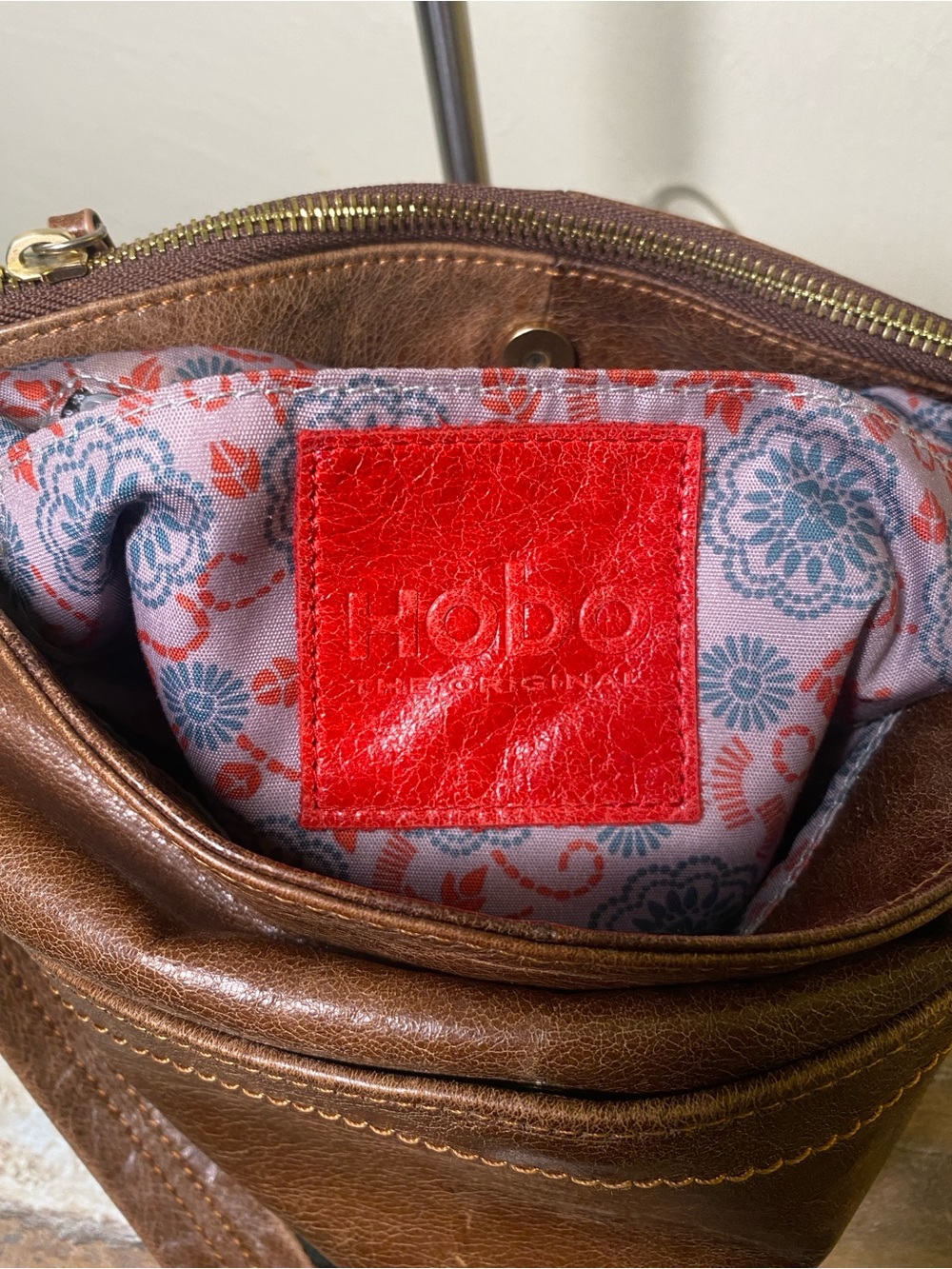 HOBO The Original Brown Leather Crossbody Bag - Picture 7 of 15
